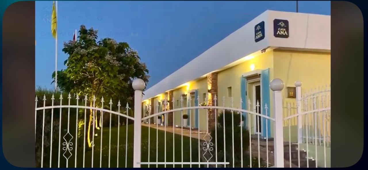 Hotel Casa Ana à Vama Veche Extérieur photo