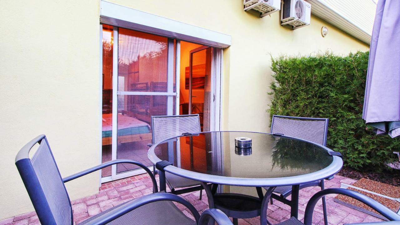 Hotel Casa Ana à Vama Veche Extérieur photo